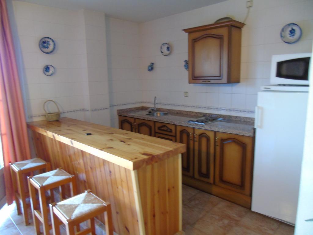 Apartamentos Turisticos Cumbres Verdes La Zubia  Rom bilde