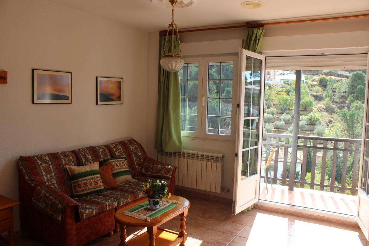 Apartamentos Turisticos Cumbres Verdes La Zubia  Eksteriør bilde