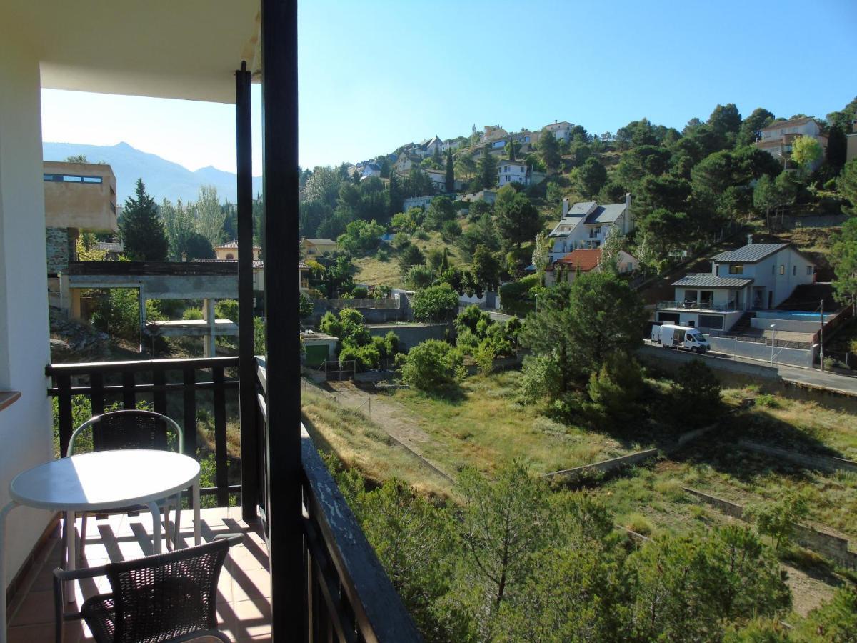 Apartamentos Turisticos Cumbres Verdes La Zubia  Eksteriør bilde